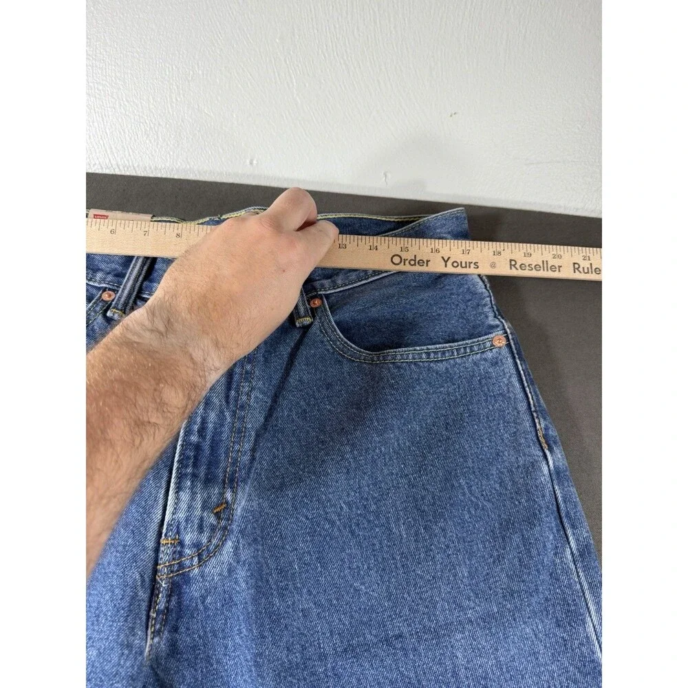 Levi's 550 Jeans Men's 34x30 Relaxed Fit Tapered Leg Blue Denim Work Casual NEW